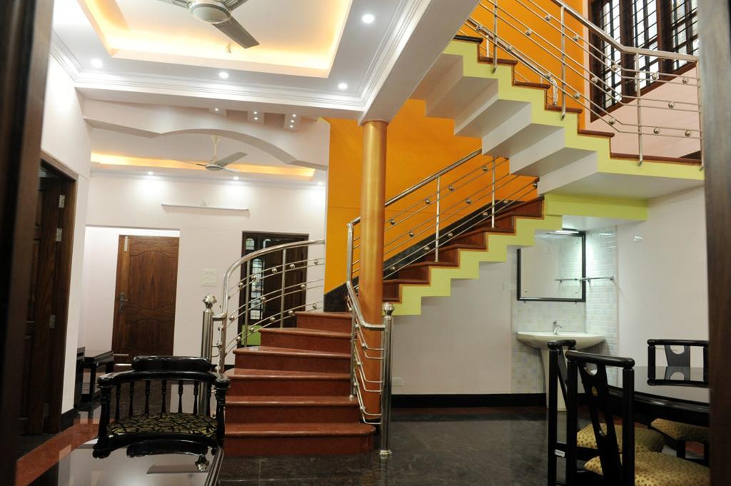 Moksha Homestay Тривандрум Экстерьер фото