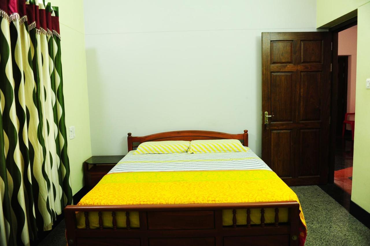 Moksha Homestay Тривандрум Экстерьер фото